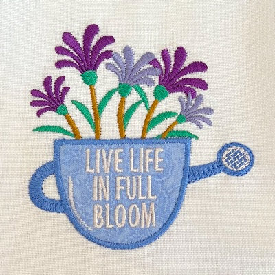 Life in Full Bloom Free Applique Design
